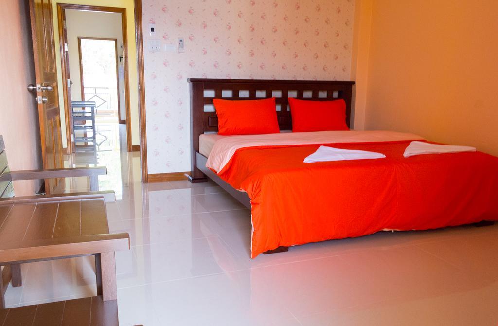 Rak Ban Kerd House Hotell Ko Si Chang Rom bilde