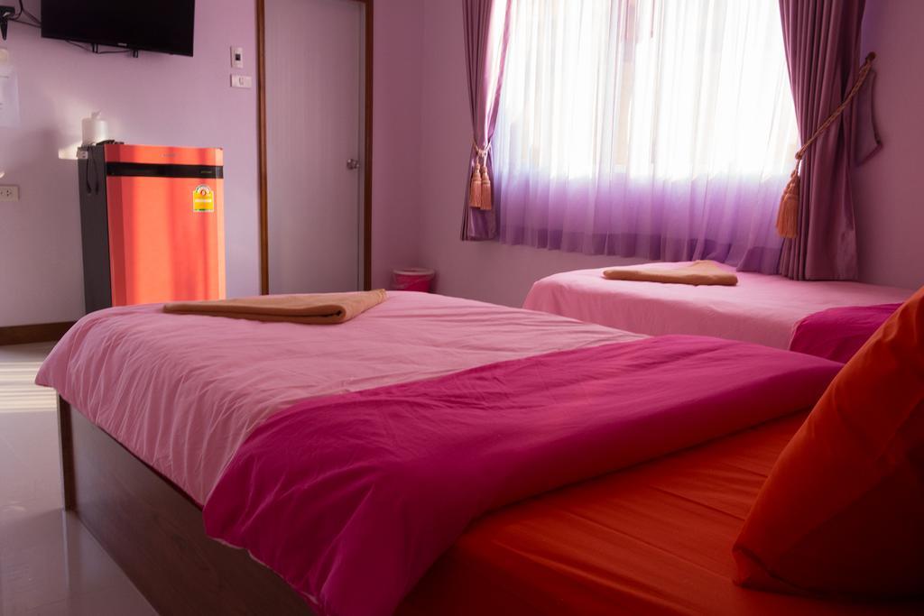 Rak Ban Kerd House Hotell Ko Si Chang Rom bilde
